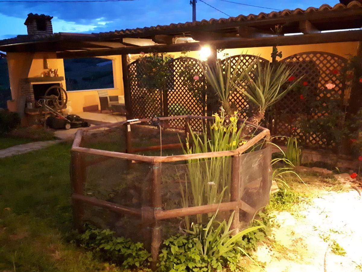 Holydays Home Little Frog Agliano Terme Exterior foto